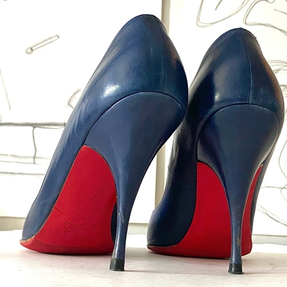 Authentic Navy Open-toed Christian Louboutin Heels - Picture 3 of 4